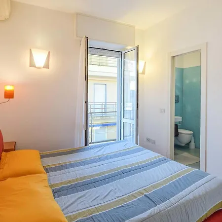 Awesome Apartment In Rapallo With Wifi *